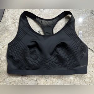 NWT NBW Nike Black XL Sports Bra